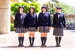 高校入学案内パンフレット用写真　女子制服